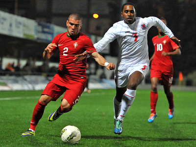 Portugal v Luxemburgo Qual. Euro U19 2014