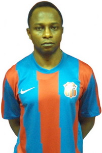 Emmanuel Olisadebe (POL)
