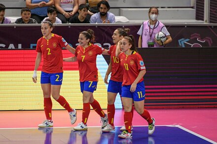 Euro Futsal Feminino 2022| Ucrânia x Espanha (Meia Final) :: Photos ::  soccerzz.com